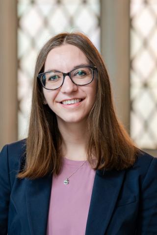 Caitlyn Shevchenko headshot 