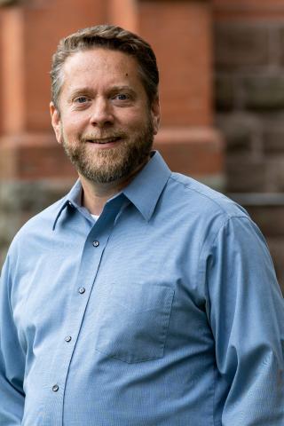 Jeremy McClung headshot 