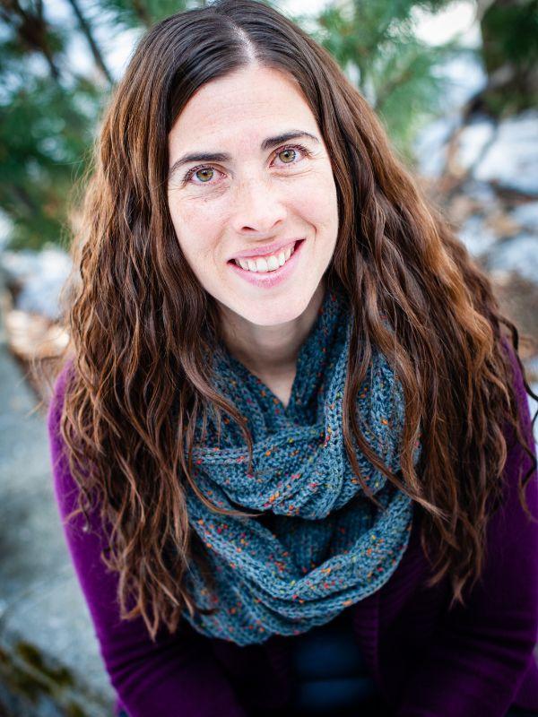 purple cardigan and blue scarf on J Rosner JJ Lecture speaker purple cardigan and blue scarf on J Rosner JJ Lecture speaker