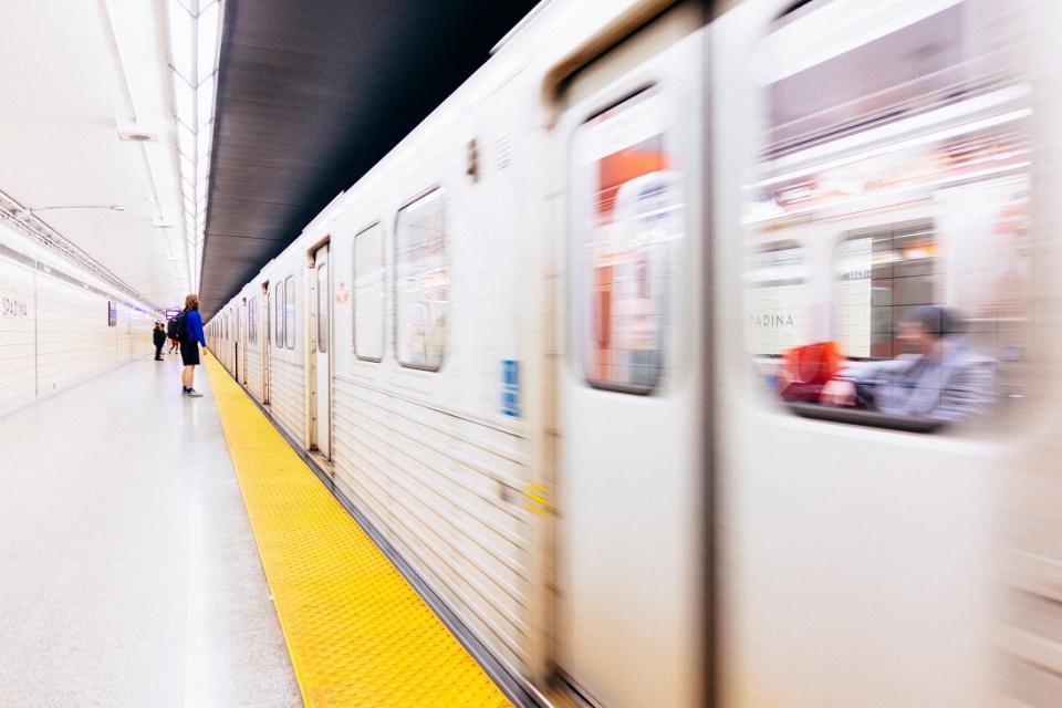 subway 3 jed dela cruz hjXWgwzOcAI unsplash rs